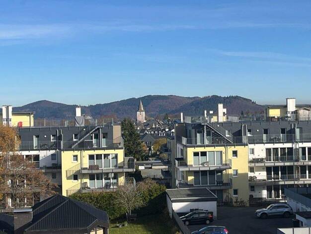 Wohnung zum Kauf 220.000 € 4 Zimmer 137,6 m² Winterberg 59955