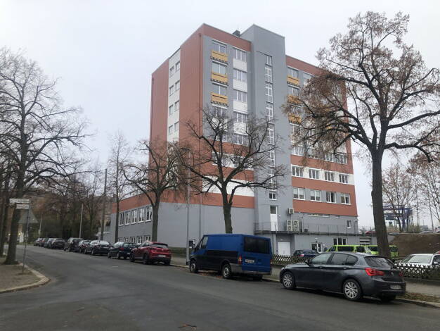 Wohnung zur Miete 303 € 2 Zimmer 43 m² Bahnhofplatz 1a Bahnhofsviertel Hof 95028