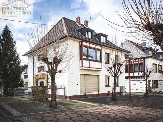 Mehrfamilienhaus zum Kauf 370.000 € 9 Zimmer 212,9 m² 532 m² Grundstück Hauptstr. 77 Bad Hönningen 53557
