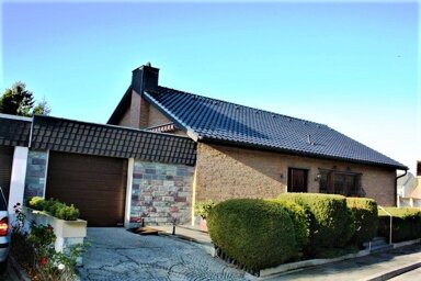 Bungalow zur Miete 900 € 3 Zimmer 105 m² 241 m² Grundstück frei ab 01.02.2025 Stadtkern - Ost Düren 52351