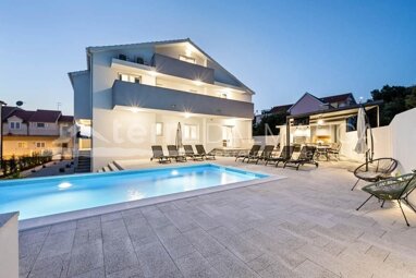 Haus zum Kauf 930.000 € 9 Zimmer 388 m² 734 m² Grundstück Brodarica Sibenik 22000