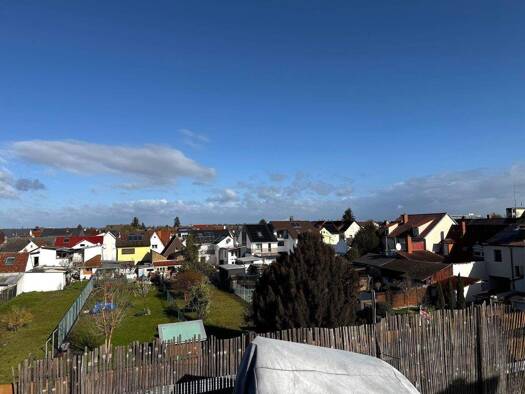 Wohnung zum Kauf 169.000 € 2 Zimmer 65,8 m² Rathausstraße 53 Hockenheim 68766