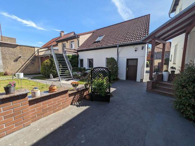 Mehrfamilienhaus zum Kauf 275.000 € 16 Zimmer 133 m² 1.507 m² Grundstück Altdöbern 03229