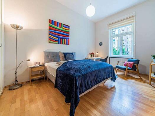 Wohnung zur Miete 1.300 € 1 Zimmer 26 m² 1. Geschoss Sachsenhausen Frankfurt am Main 60594