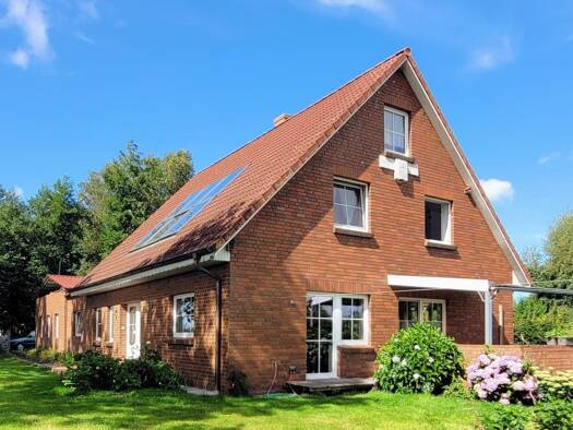 Einfamilienhaus zum Kauf provisionsfrei 410.000 € 6 Zimmer 174 m² 1.853 m² Grundstück frei ab 01.10.2026 Hagermarsch 26524