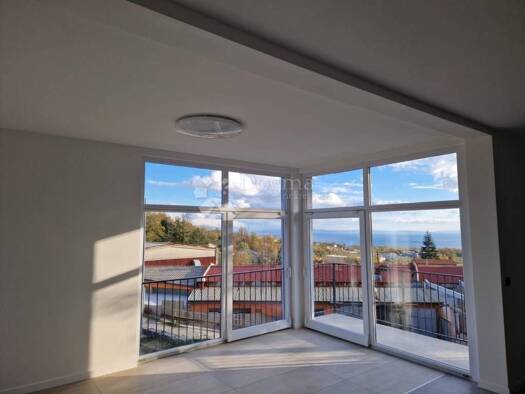 Haus zum Kauf 1.210.000 € 9 Zimmer 390 m² Jusici, Matulji Matulji