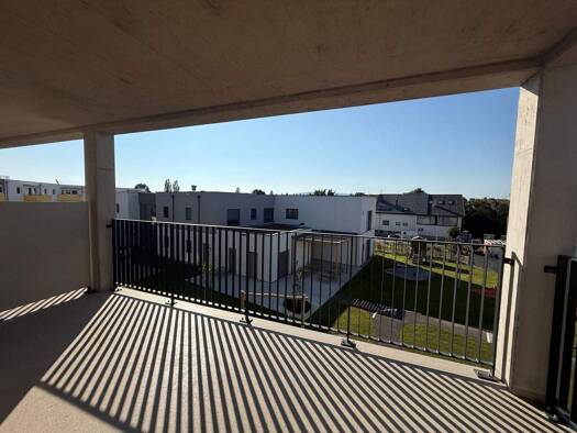 Studio zum Kauf provisionsfrei 346.465 € 4 Zimmer 90,3 m² frei ab sofort Wiener Neustadt 2700