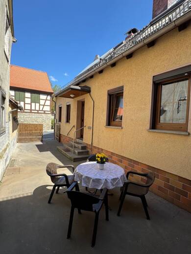 Einfamilienhaus zum Kauf 3 Zimmer 86 m² 130 m² Grundstück Albertshausen Reichenberg 97234