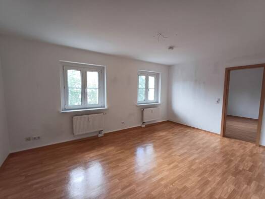 Wohnung zur Miete 433 € 3 Zimmer 66,5 m² 2. Geschoss frei ab 01.11.2026 Lauchstädter Straße 33 Merseburg Merseburg 06217