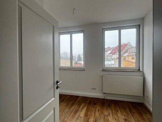 Wohnung zur Miete 660 € 4 Zimmer 85,6 m² 1. Geschoss frei ab sofort Rhinstraße 3 Rheinsberg 16831