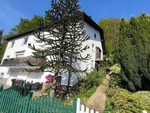 Doppelhaushälfte zum Kauf 199.000 € 7 Zimmer 163 m² 837 m² Grundstück Plettenberg Plettenberg 58840