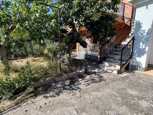 Wohnung zum Kauf 380.000 € 4 Zimmer 176 m² Geschoss 1/1 Bilice, Šibenik - Okolica Bilice 22000