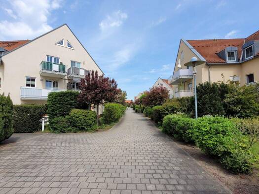 Studio zur Miete 390 € 1 Zimmer 44 m² EG frei ab 15.04.2026 Naundorfer Straße 50C Coswig 01640