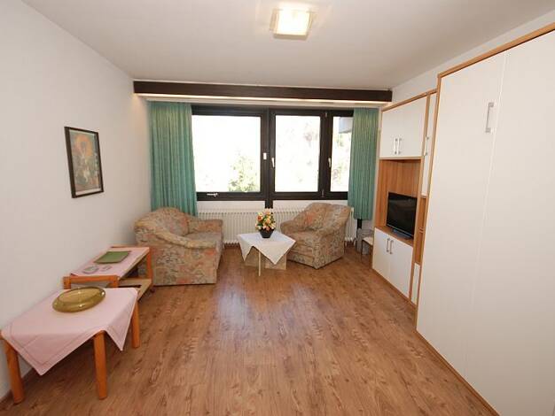 Studio zum Kauf 80.000 € 1 Zimmer 25,6 m² 1. Geschoss Schroffenstraße 1 Karlstein Bad Reichenhall 83435