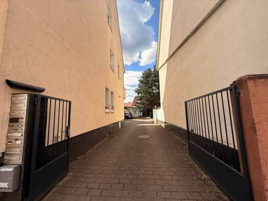 Wohnung zum Kauf provisionsfrei 236.493 € 2 Zimmer 58 m² Geschoss 1/2 frei ab sofort Sprendlingen Dreieich 63303