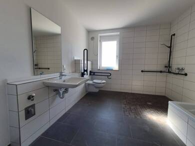 Terrassenwohnung zur Miete 502 € 2 Zimmer 71,7 m² Geschoss 3/3 frei ab 01.10.2025 Bogen Bogen 94327