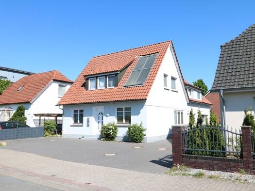 Haus zum Kauf 510.000 € 9 Zimmer 211 m² 417 m² Grundstück Cloppenburg 49661