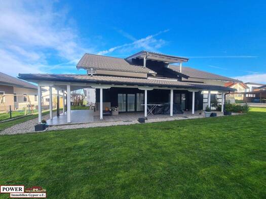 Terrassenwohnung zur Miete 850 € 2 Zimmer 59,5 m² Neukirchen an der Enknach 5145