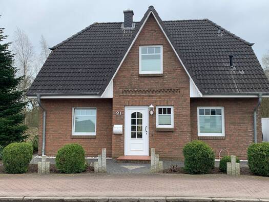 Einfamilienhaus zur Miete 1.100 € 4 Zimmer 117 m² 1.200 m² Grundstück frei ab 01.06.2026 Owschlag 24811