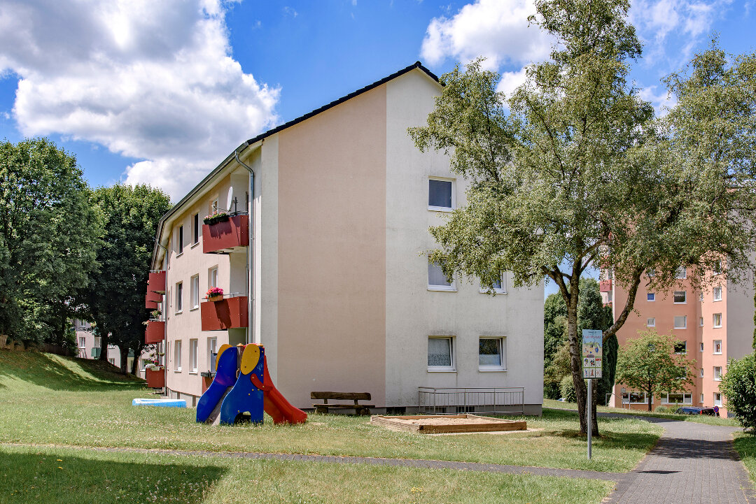 Wohnung zur Miete 340 € 2 Zimmer 44,7 m²<br/>Wohnfläche EG<br/>Geschoss 01.01.2025<br/>Verfügbarkeit Birkenstr. 22 Fichtenhöhe Remscheid 42855