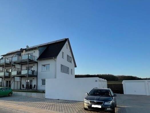 Terrassenwohnung zur Miete 1.000 € 3,5 Zimmer 90 m² Geschoss EG/3 frei ab 01.10.2026 Erlingshofen Tapfheim 86660