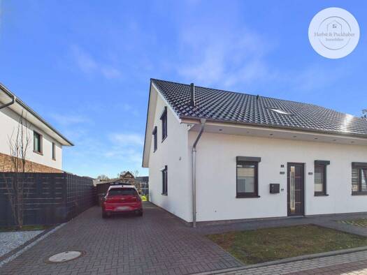 Doppelhaushälfte zum Kauf 349.000 € 4 Zimmer 126 m² 350 m² Grundstück Hoheging Emstek 49685