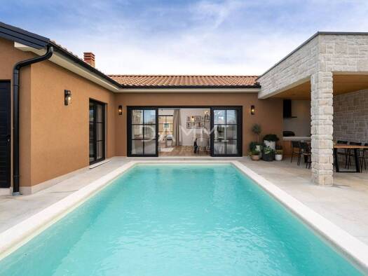 Einfamilienhaus zum Kauf - Erstbezug 495.000 € 2 Zimmer 139 m² Žminj 52341