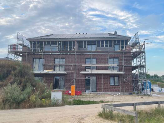 Wohnung zur Miete 1.350 € 3 Zimmer 89 m² Geschoss 1/2 frei ab 15.10.2026 Am Lehmpfad 5 Reppenstedt 21391