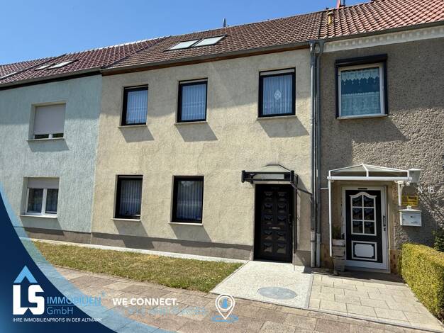 Reihenmittelhaus zum Kauf 185.000 € 4 Zimmer 125 m² 450 m² Grundstück Wittstock Wittstock/Dosse 16909