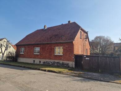 Haus zum Kauf 365.000 € 9 Zimmer 258 m² 1.161 m² Grundstück Großschwabhausen Großschwabhausen 99441
