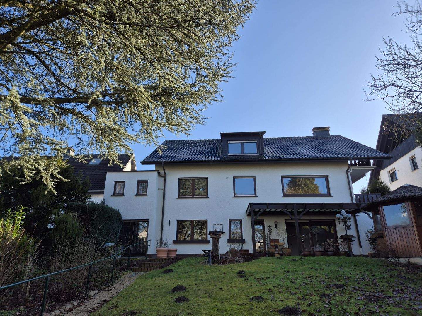 Mehrfamilienhaus zum Kauf - Ansicht 2