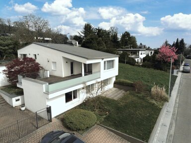 Haus zum Kauf 1.750.000 € 7 Zimmer 248 m² 653 m² Grundstück Neuenhain Bad Soden am Taunus 65812