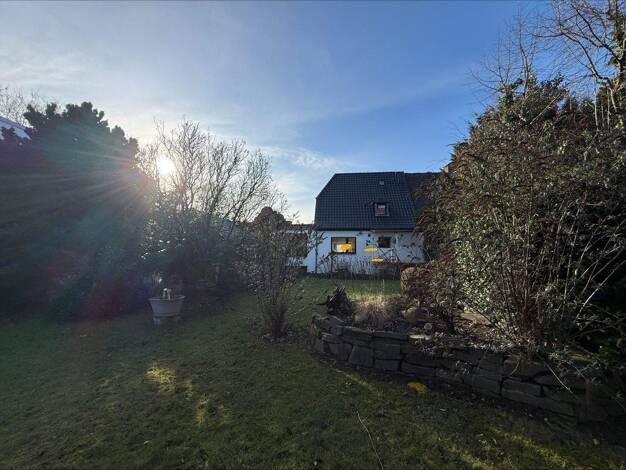 Doppelhaushälfte zum Kauf 399.999 € 4 Zimmer 157 m² 409 m² Grundstück Bockum Krefeld 47800