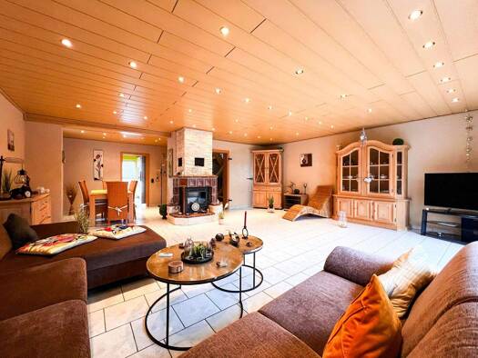 Einfamilienhaus zum Kauf 699.000 € 9,5 Zimmer 258 m² 559 m² Grundstück Ingelheim am Rhein 55262