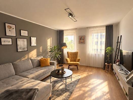 Wohnung zur Miete 810 € 2 Zimmer 59 m² Geschoss 1/3 frei ab 01.11.2026 Unterbürg Östliche Außenstadt 90482