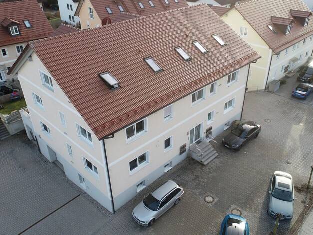 Wohnung zur Miete 1.380 € 2 Zimmer 80 m² 1. Geschoss frei ab sofort Hauptstraße 2 Eichenried Moosinning 85452
