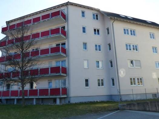 Wohnung zur Miete 590 € 4 Zimmer 87,7 m² frei ab 01.04.2026 Bregstraße 14 Hüfingen 78183