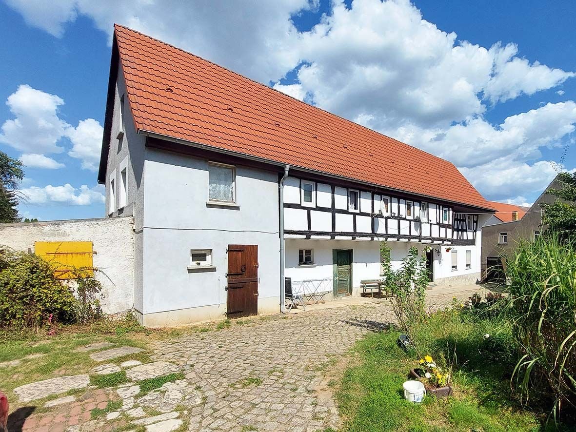 Bauernhaus zur Versteigerung 39.000 € 4.560 m²<br/>Grundstück Hauptstraße 16 Mumsdorf Meuselwitz 04610