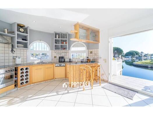 Chalet zum Kauf 699.000 € 3 Zimmer 143 m² Castelló d'Empúries 17487