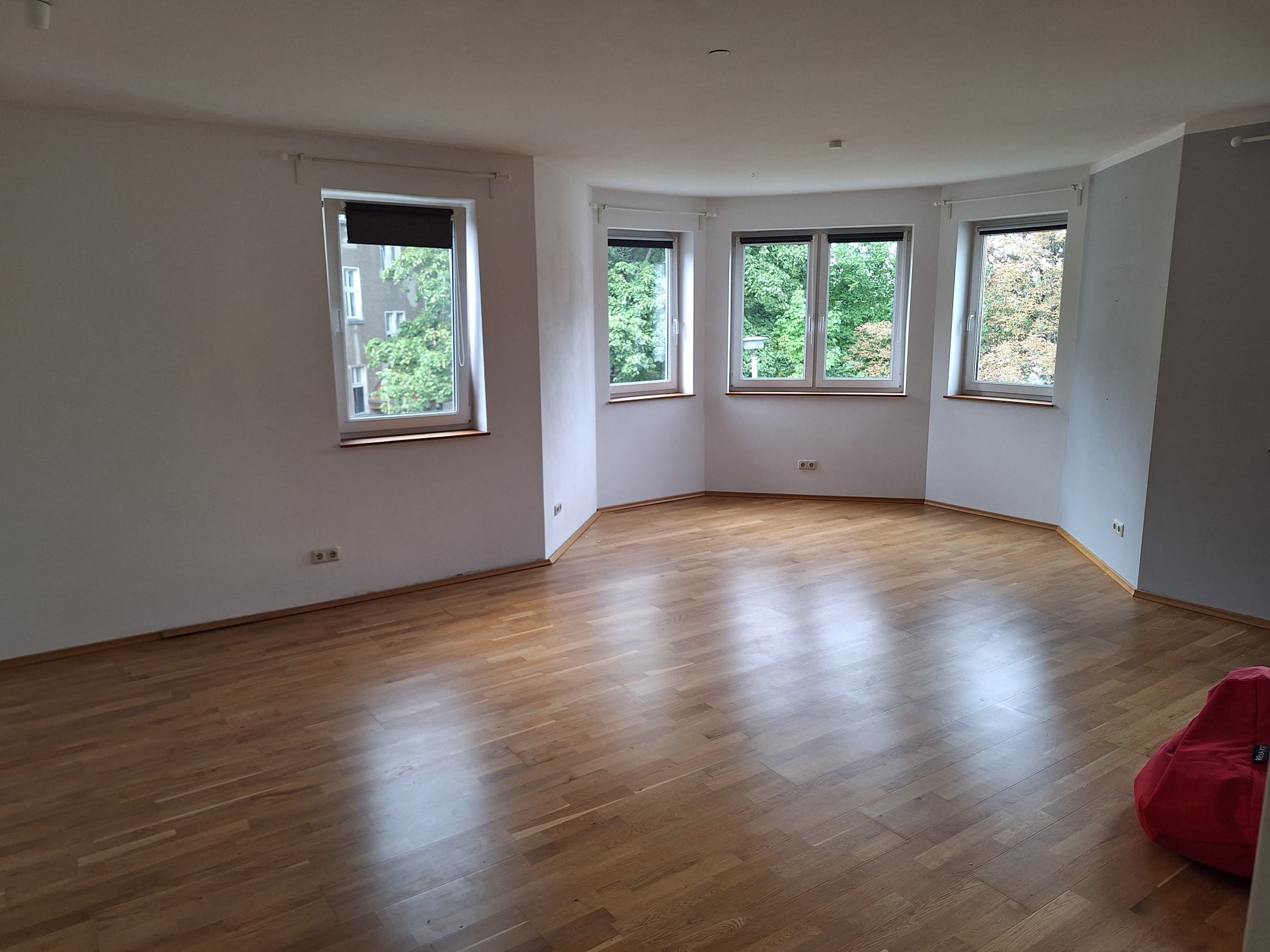 Apartment zur Miete 1.000 € 2 Zimmer 70 m²<br/>Wohnfläche 1.<br/>Geschoss Alt-Hohenschönhausen Berlin 13053