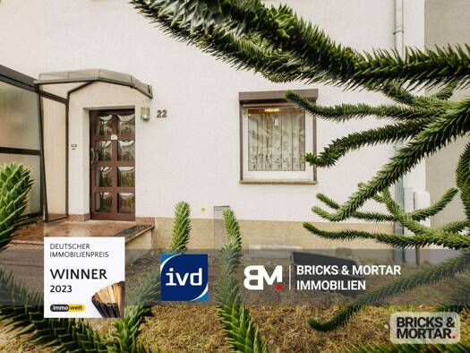 Reihenmittelhaus zum Kauf 199.000 € 3 Zimmer 85 m² 341 m² Grundstück Damaschkestraße Halle 06130