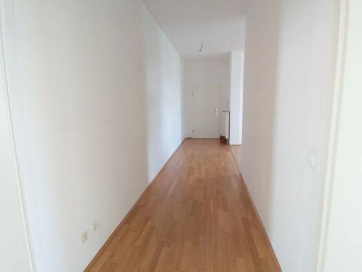 Wohnung zur Miete 699 € 3 Zimmer 91 m² 3 Geschosse frei ab 01.10.2026 Delitzsch 04509
