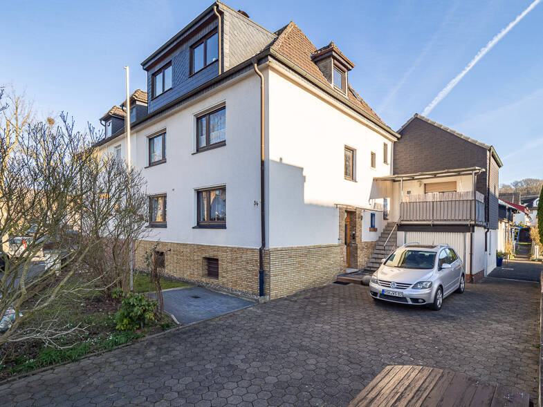 Mehrfamilienhaus zum Kauf 559.000 € 19 Zimmer 460 m² 922 m² Grundstück Neheim-Hüsten Arnsberg / Neheim 59755