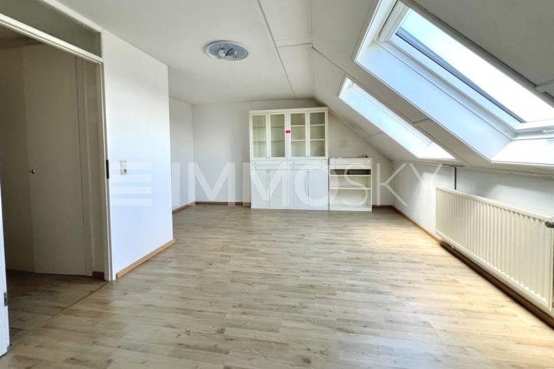 Einfamilienhaus zum Kauf 349.000 € 5 Zimmer 139 m²<br/>Wohnfläche 195 m²<br/>Grundstück Schöne Aussicht Remscheid 42855