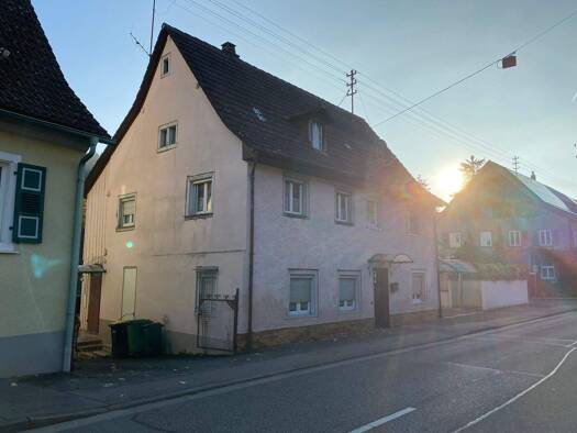 Einfamilienhaus zum Kauf 230.000 € 5 Zimmer 128 m² 563 m² Grundstück frei ab sofort Sulzburg 79295