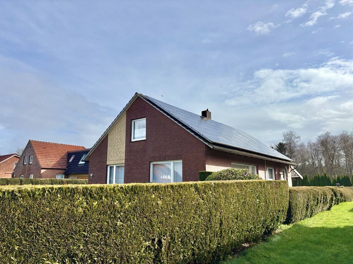 Immobilie in Ostrhauderfehn - Lebensraum mit Charakter: Ein Zuhause wo Erinnerungen wachsen und Zukunft beginnt - Bild 2