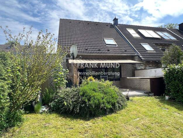 Doppelhaushälfte zum Kauf 295.000 € 4 Zimmer 95 m² 525 m² Grundstück Wickrath Mönchengladbach-Wickrath 41189