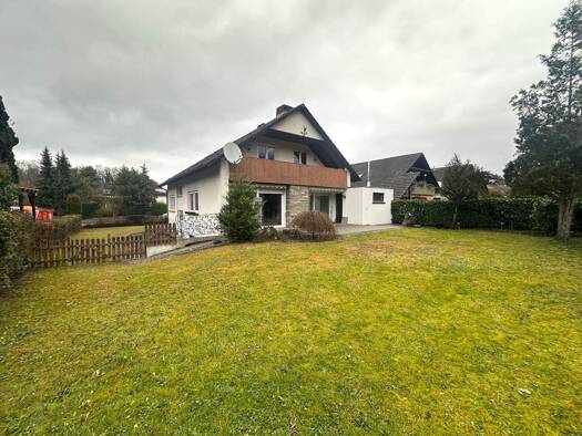 Einfamilienhaus zum Kauf 710.000 € 9 Zimmer 196 m² 590 m² Grundstück Friedingen Singen (Hohentwiel) 78224