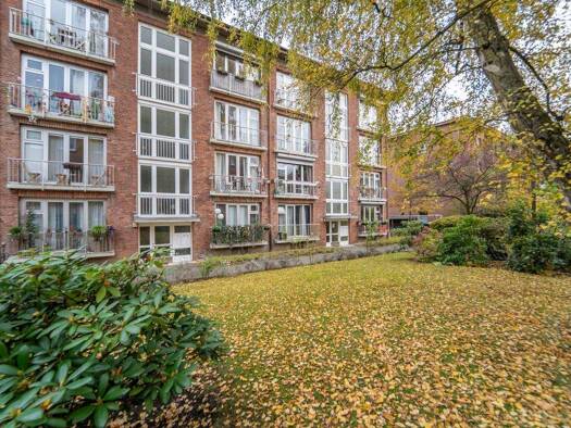 Wohnung zum Kauf 379.000 € 2 Zimmer 49 m² Barmbek-Süd Hamburg Uhlenhorst 22081