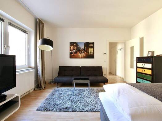 Wohnung zur Miete Wohnen auf Zeit 2.180 € 1 Zimmer 40 m² frei ab sofort Neustadt-Süd Köln 50674